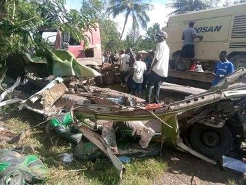 Witnesses at the scene of the accident in Kilifi on Sunday, November 1, 2020.